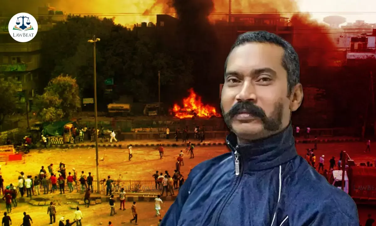 It’s Like We Plotted the Delhi Riots Conspiracy Over A Biryani Stall: Shadab Ahmed Before Delhi HC It’s Like We Plotted the Delhi Riots Conspiracy Over A Biryani Stall: Shadab Ahmed Before Delhi HC