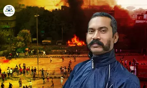 It’s Like We Plotted the Delhi Riots Conspiracy Over A Biryani Stall: Shadab Ahmed Before Delhi HC It’s Like We Plotted the Delhi Riots Conspiracy Over A Biryani Stall: Shadab Ahmed Before Delhi HC