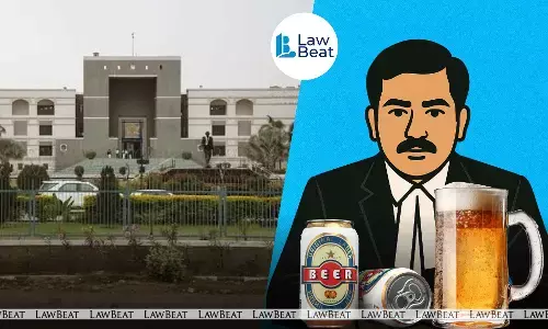 Gujarat High Court Initiates Contempt Proceedings Against Senior Advocate for Drinking Beer During Virtual Hearing