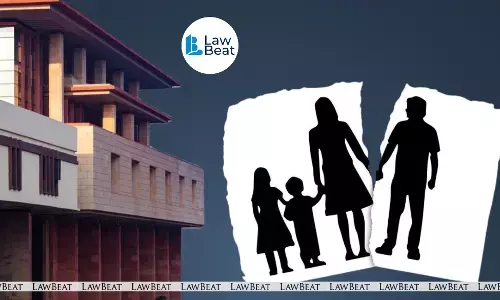 Defamatory Complaints to Spouse’s Employer Amount to Cruelty: Delhi HC Defamatory Complaints to Spouse’s Employer Amount to Cruelty: Delhi HC