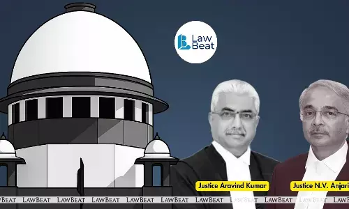 Supreme Court building where interim bail was granted in a cheque bounce case after the appellate court’s NBW order was criticised.