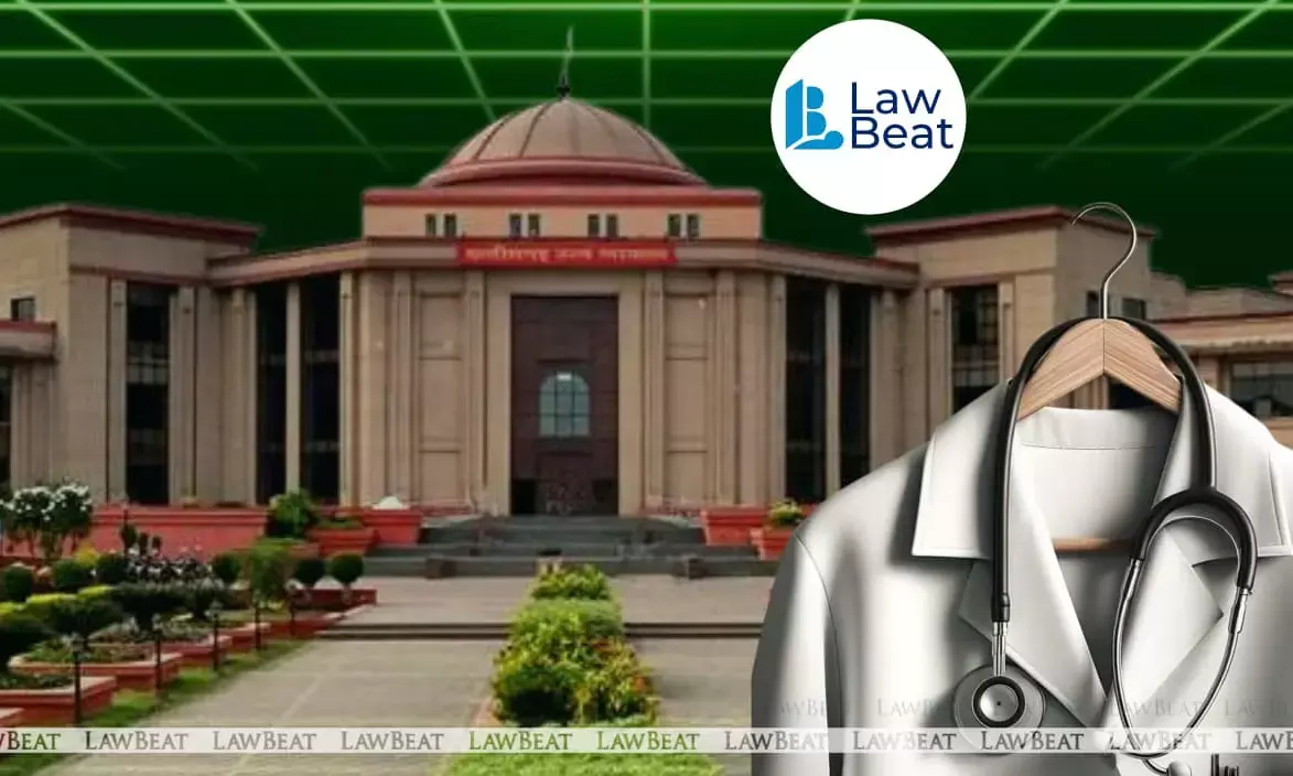 Chhattisgarh HC Takes Suo Motu Congnizance After Guard Injects Patient at Gariyaband Hospital Chhattisgarh HC Takes Suo Motu Congnizance After Guard Injects Patient at Gariyaband Hospital