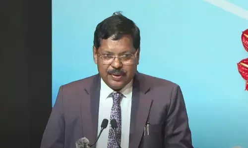 CJI Gavai offers condolence on delhi blasts CJI Gavai offers condolence on delhi blasts