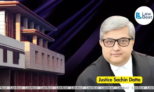 Pakistani woman moves Delhi HC seeking visa to live with Indian husband; court issues notice to Centre Pakistani woman moves Delhi HC seeking visa to live with Indian husband; court issues notice to Centre