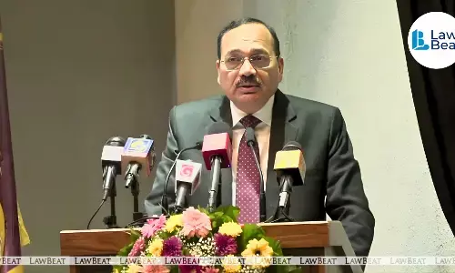 Justice Surya Kant of the Supreme Court of India addressing a lecture at the Supreme Court of Sri Lanka on judicial review and separation of powers in India’s constitutional democracy. Justice Surya Kant of the Supreme Court of India addressing a lecture at the Supreme Court of Sri Lanka on judicial review and separation of powers in India’s constitutional democracy.