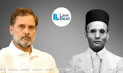 Satyaki Savarkar appearing before a Pune court in Rahul Gandhi defamation case. Satyaki Savarkar appearing before a Pune court in Rahul Gandhi defamation case.