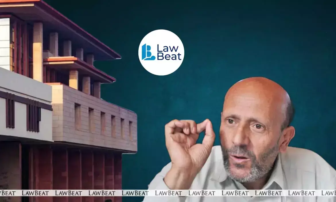 Baramulla MP Engineer Rashid with Delhi High Court building in background during hearing of his bail plea in NIA terror funding case