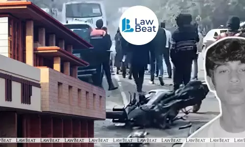 Visual of accident site with Delhi High Court building; Court declined media gag order while protecting identity of juvenile accused in Dwarka crash case.
