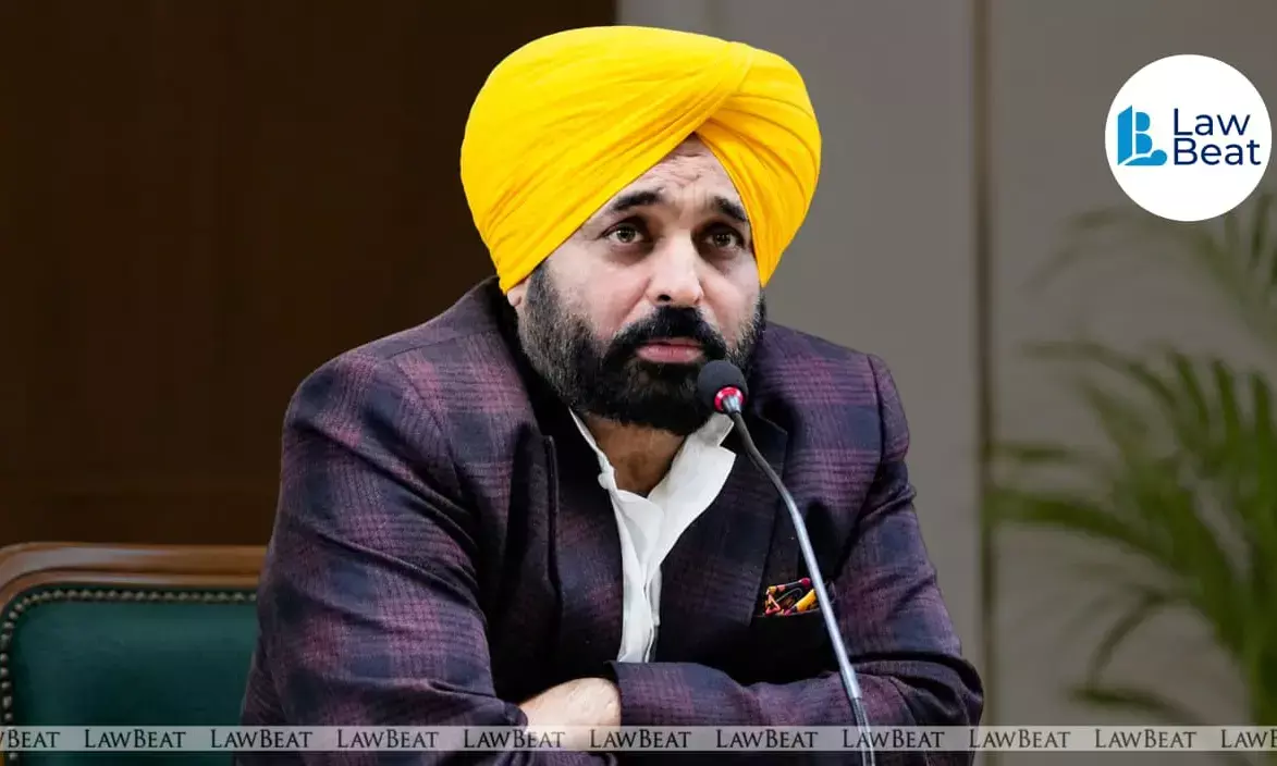 FIR in Bhagwant Mann Video Case: Akal Takht Alleges Blackout by Sections of Punjabi Media FIR in Bhagwant Mann Video Case: Akal Takht Alleges Blackout by Sections of Punjabi Media