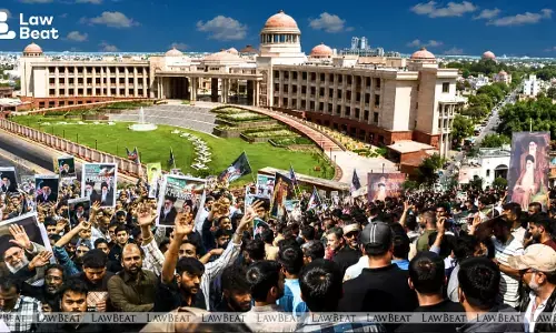 Allahabad High Court rejects PIL alleging Uttar Pradesh Police removed posters of Ayatollah Khamenei and other Shia religious leaders. Allahabad High Court rejects PIL alleging Uttar Pradesh Police removed posters of Ayatollah Khamenei and other Shia religious leaders.