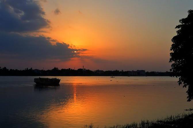 A mere touch of the river can help attain moksha (salvation) : Highlighting Significance of Ganga for Indians, Allahabad HC refuses to interfere in NMCG project