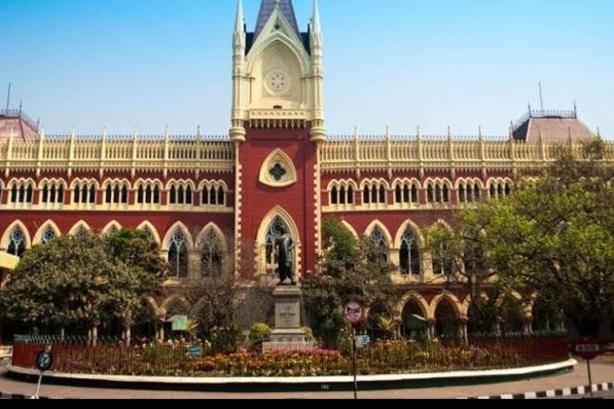 “Change of political colour may be the ulterior reason behind 13 successive FIRs”: Calcutta High Court Stays Arrest of BJP entrant suspecting political vendetta