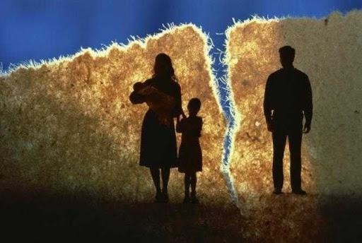 “Interest and Welfare of minor children are of paramount consideration”: Madras High Court in child custody case “Interest and Welfare of minor children are of paramount consideration”: Madras High Court in child custody case