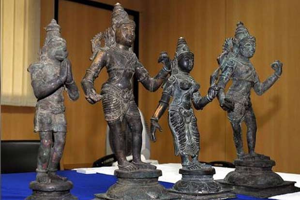 Tamil Nadu HR&CE department questioned on whether construction of rooms for safeguarding ancient idols in major temples ongoing Tamil Nadu HR&CE department questioned on whether construction of rooms for safeguarding ancient idols in major temples ongoing